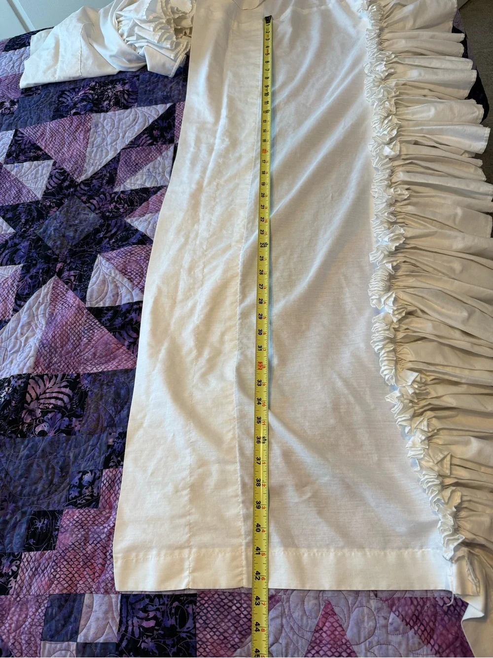 Neutral white Window Valance